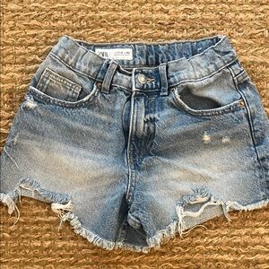 ZARA 11-12 girls cutoff denim shorts